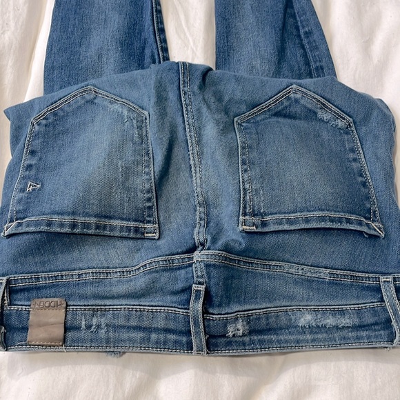 Hidden Denim Distressed Jeans - Picture 5 of 5